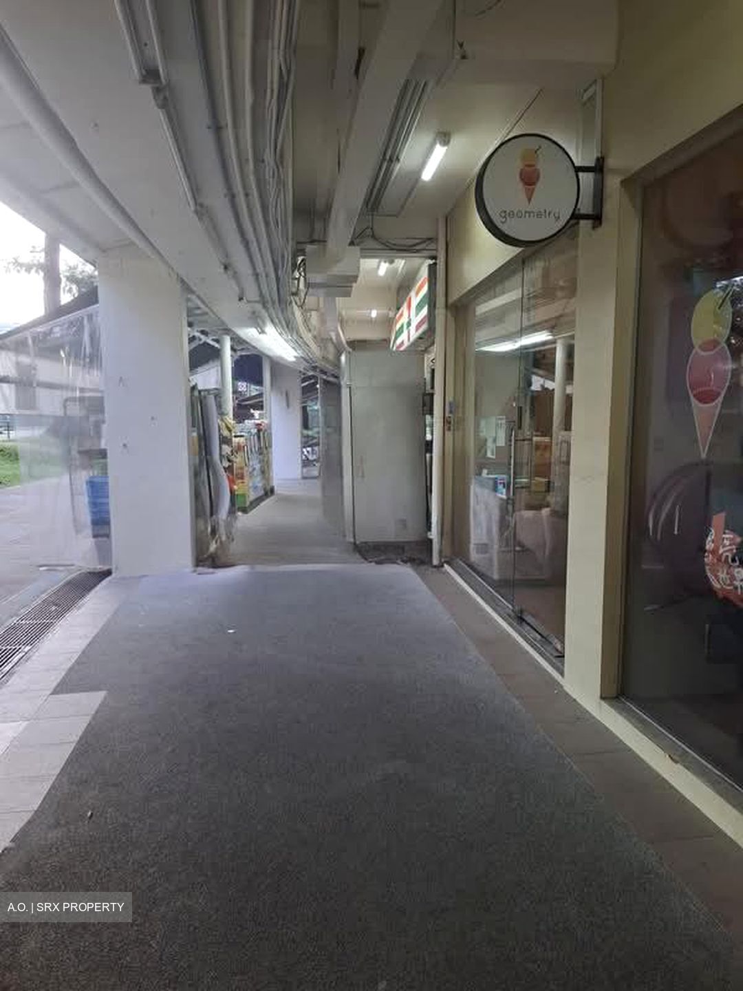 Jalan Bukit Merah (D3), Retail #595009281